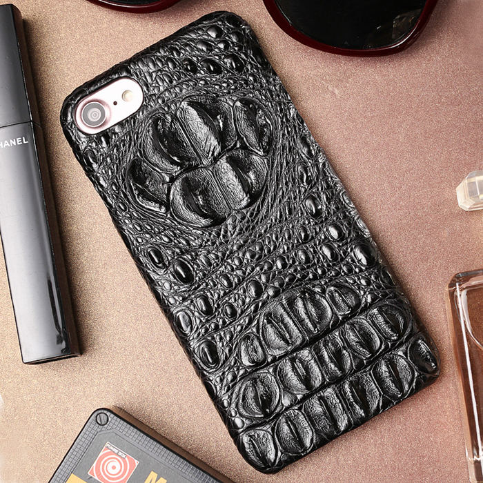 Crocodile and Alligator iPhone 8 Cases