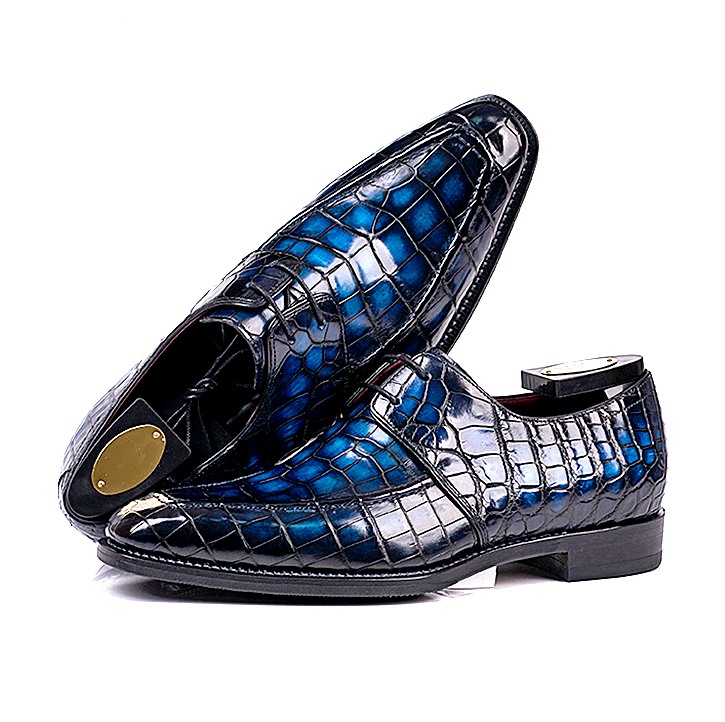 Handmade alligator leather shoes for men